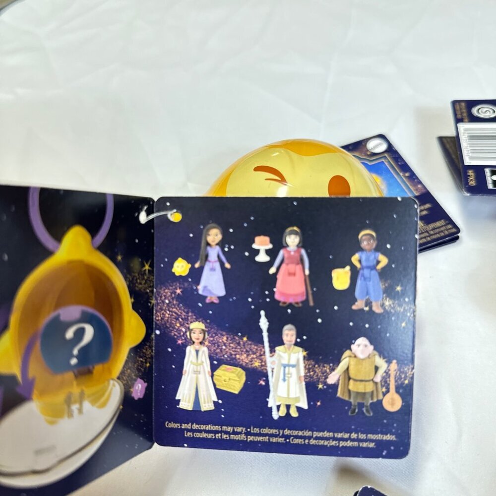 disney wish set of 4 star revels mystery inside collect all 6 - Picture 4 of 4